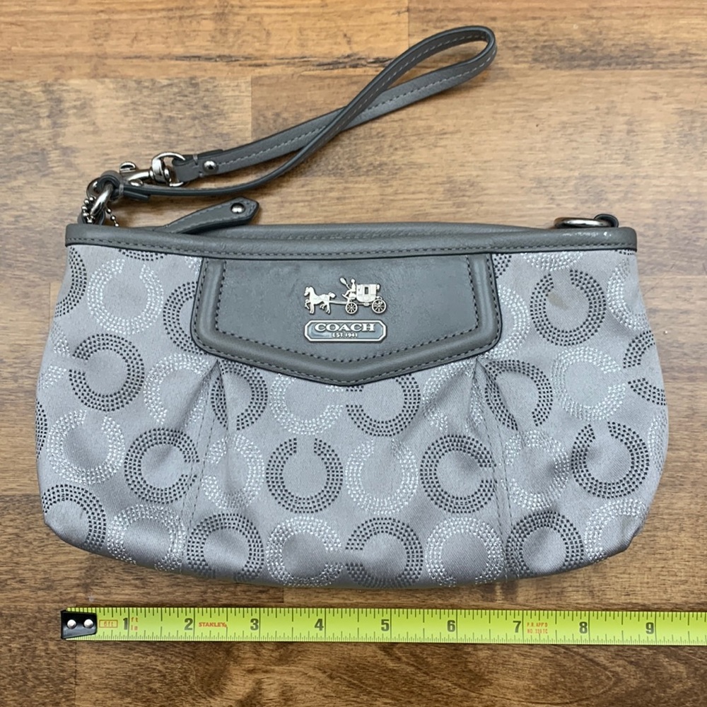 Coach wallet/wristlet